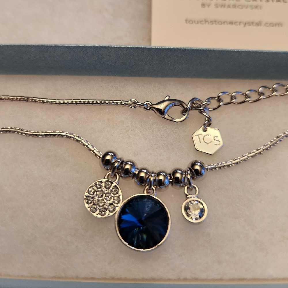 NIB Three Cheers Touchstone Crystal Necklace, Blue & White, 1944N